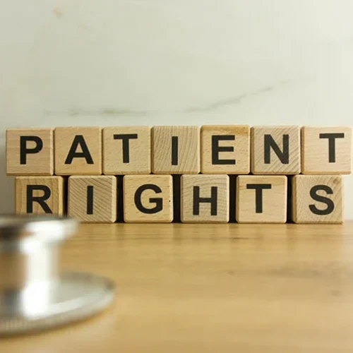 Pacient în România